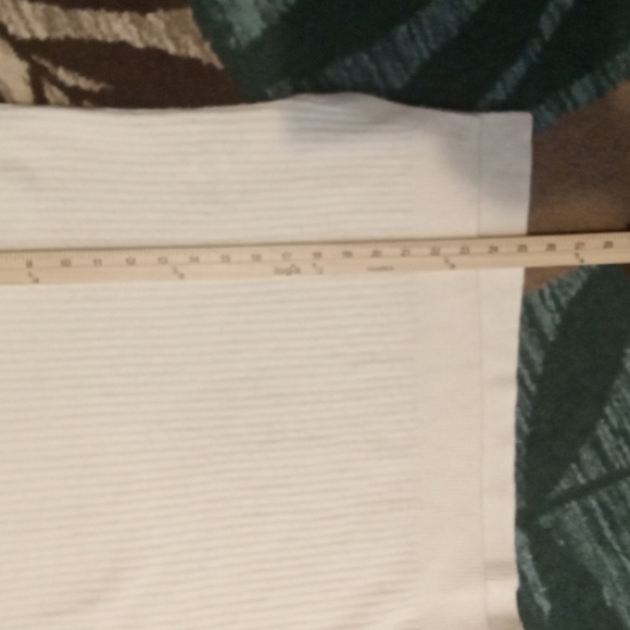 Athleta Cream Crew Neck Sweater Soft Knit Minimalist Design Merino Size Large - Picture 9 of 10